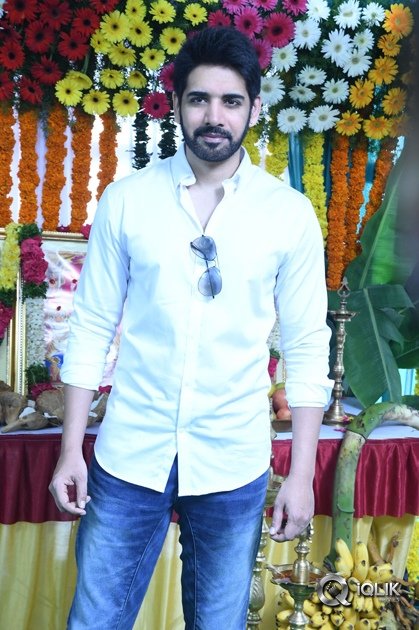 Chi-La-Sow-Movie-Opening